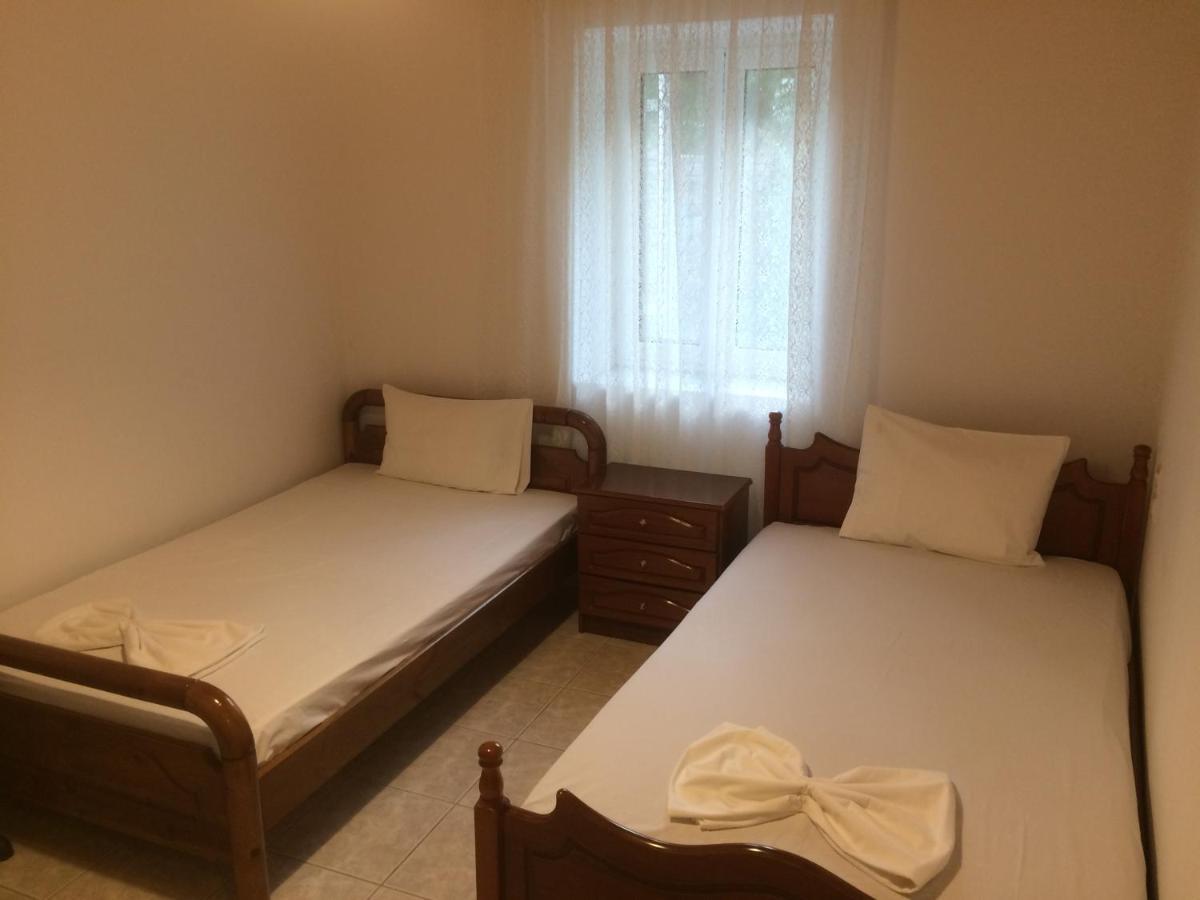 Elliniko  Guesthouse "Athina" מראה חיצוני תמונה